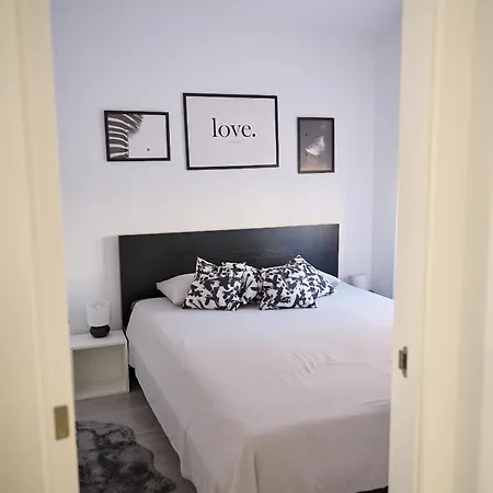Residencia Simona 2 Apartment *